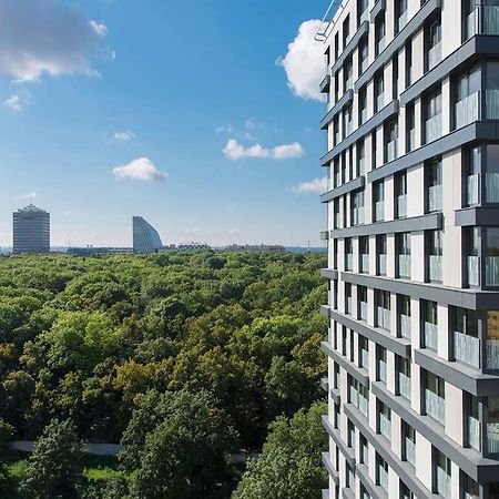 Centrum Park Studio Прага Экстерьер фото