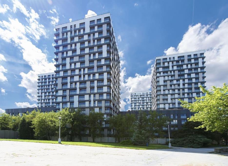Centrum Park Studio Прага Экстерьер фото